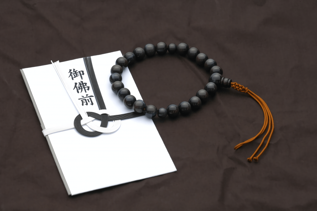 香典返しに選ぶといい品物と一般的な値段について